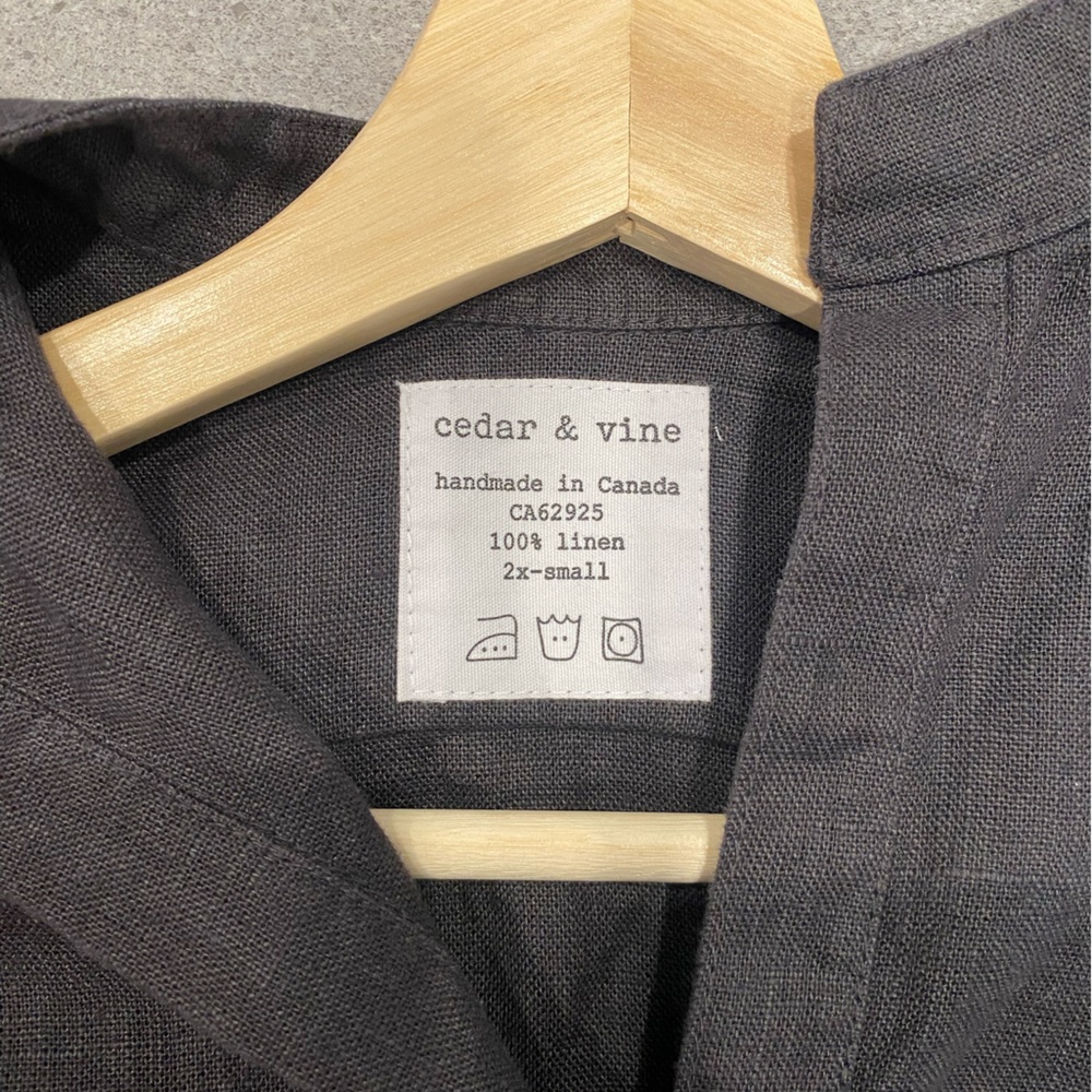 Cedar and vine womens linen shirt - Picture 4 of 4
